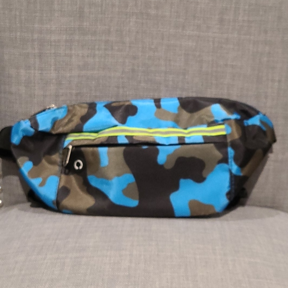 Brand-new belt bag